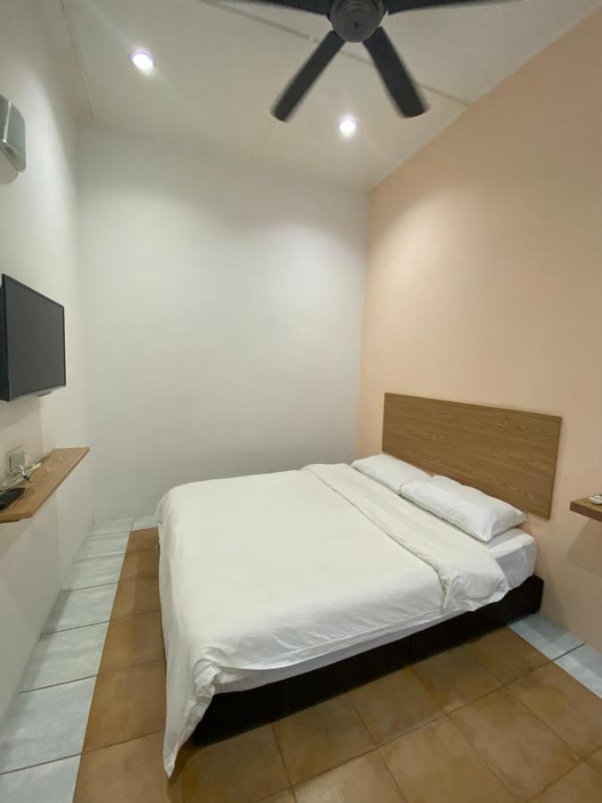 Raintown Inn Taiping Bagian luar foto