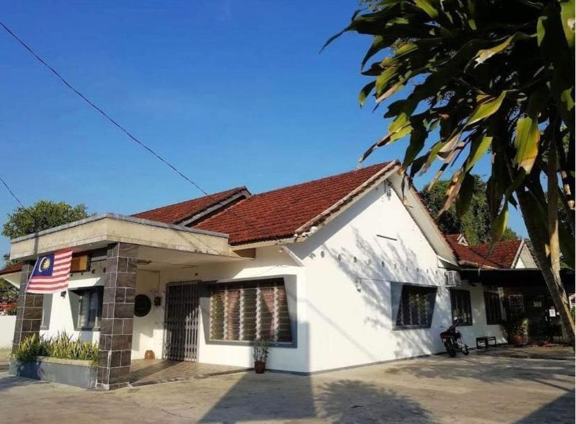 Raintown Inn Taiping Bagian luar foto