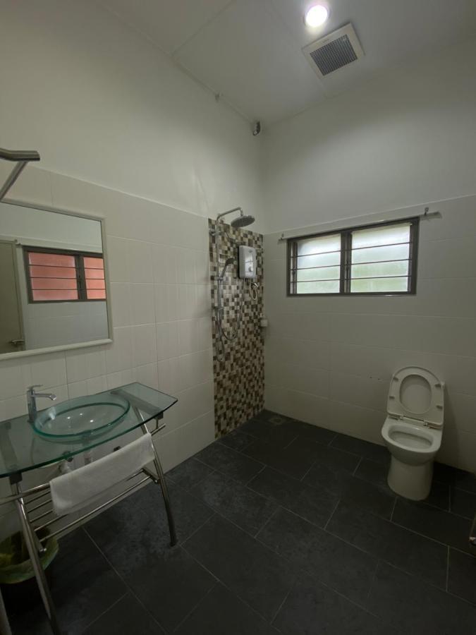 Raintown Inn Taiping Bagian luar foto
