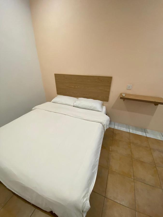 Raintown Inn Taiping Bagian luar foto