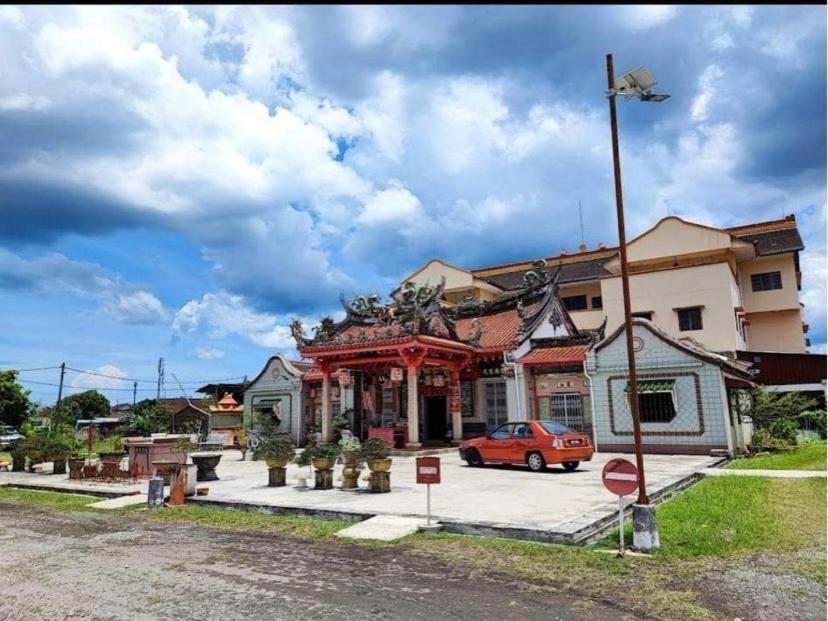 Raintown Inn Taiping Bagian luar foto